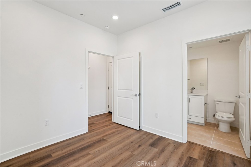 1687 Coral Sea Lane