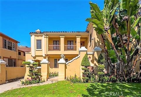 Photo of 223 S Gale Drive, Beverly Hills, CA 90211 (MLS # SR26077275)