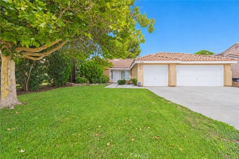 Photo of 37731 Wisteria Trail, Palmdale, CA 93552 (MLS # SR26209428)