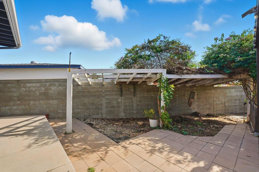 Linda Vista - Residential
