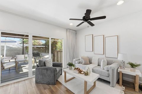 6972 Glidden St San Diego CA 92111