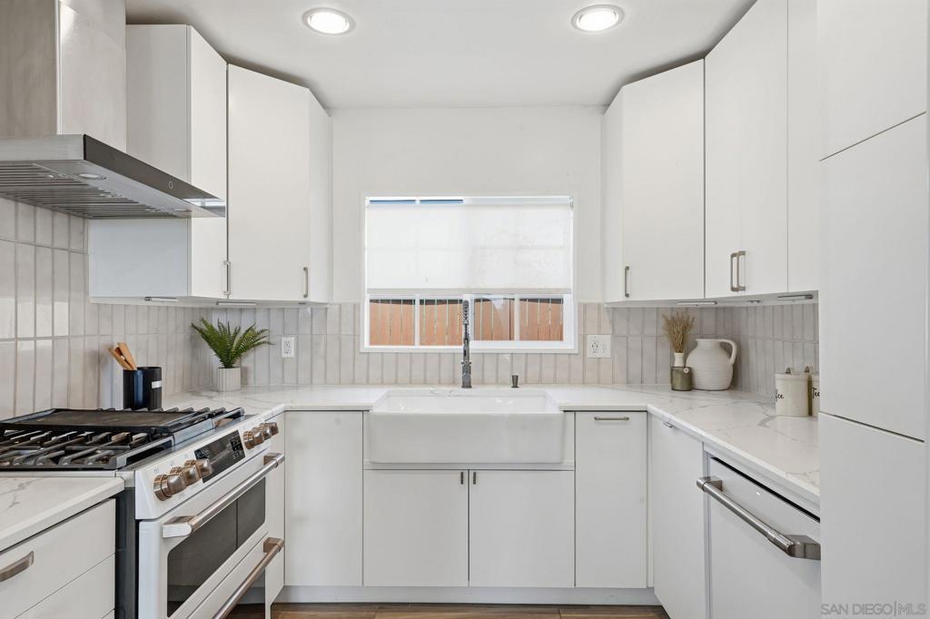 Linda Vista - Residential