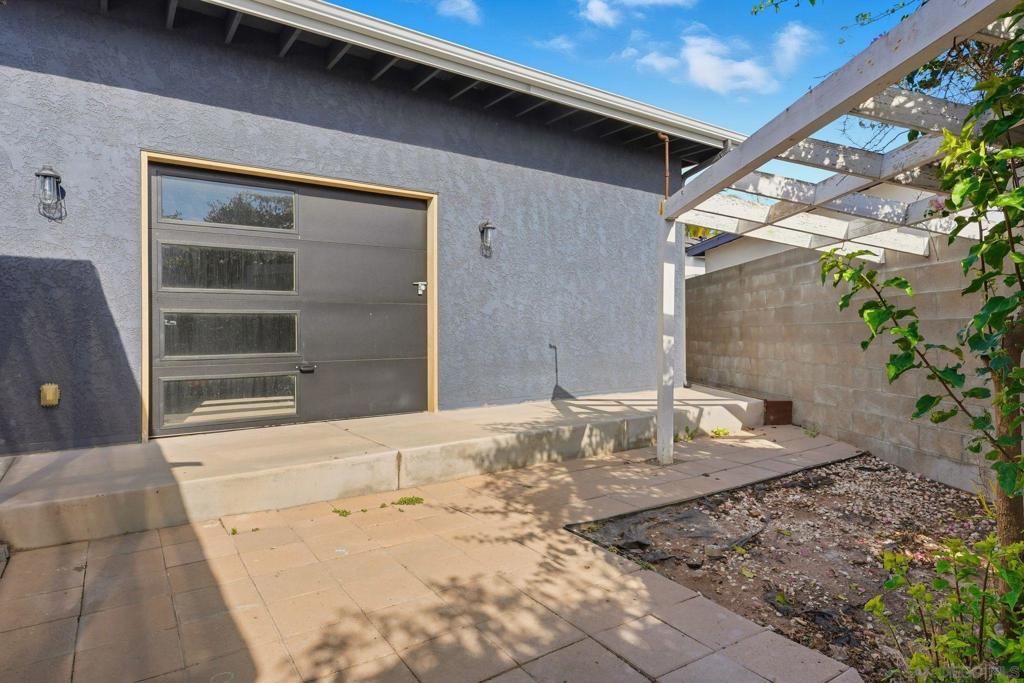 Linda Vista - Residential