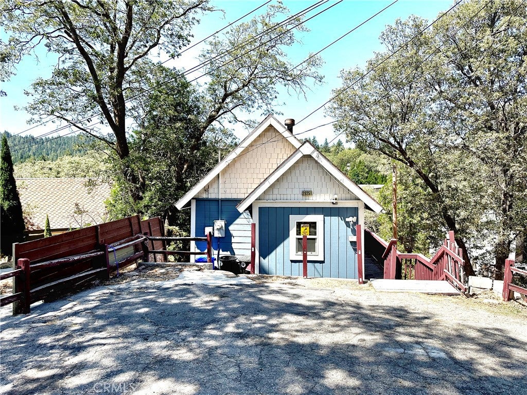 29251 Lake Brook