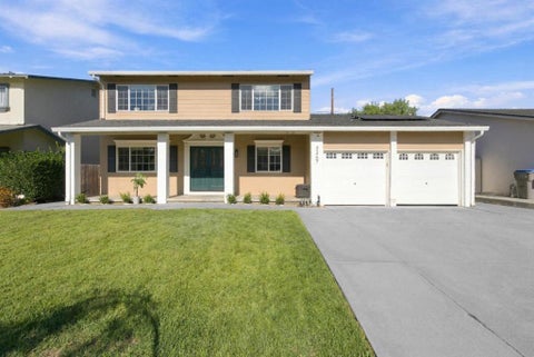 Photo of 3267 Sueno Drive, San Jose, CA 95148 (MLS # ML82065954)