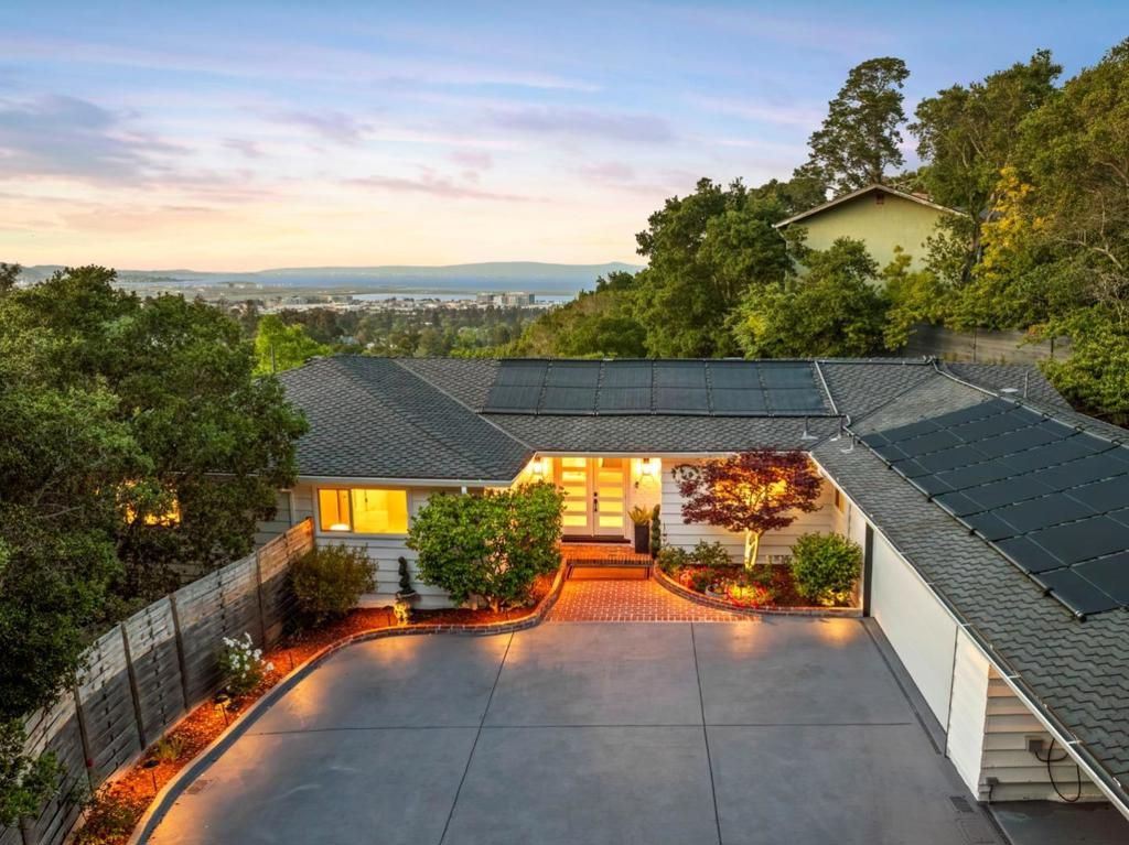 Photo of 2620 Summit Drive, Burlingame, CA 94010 (MLS # ML82045613)