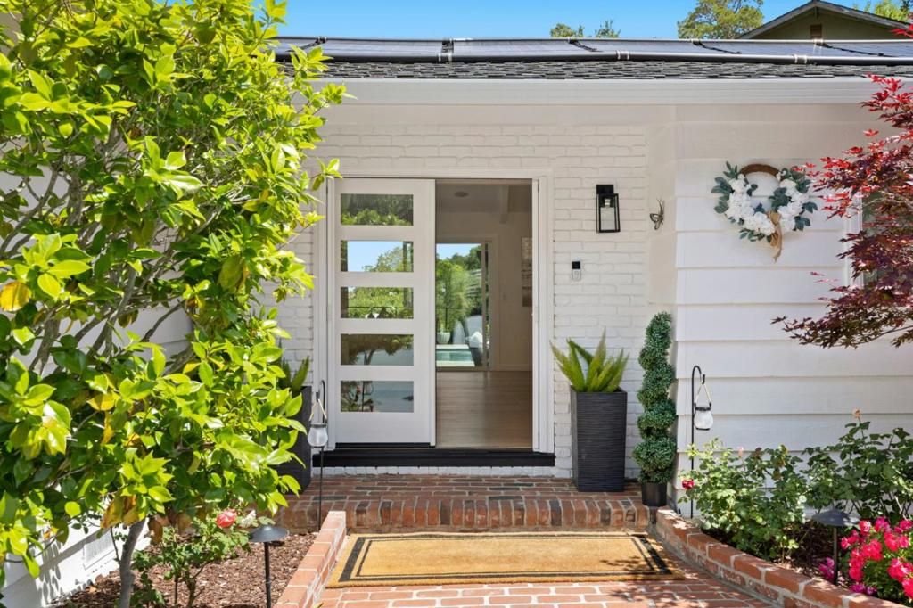 Photo of 2620 Summit Drive, Burlingame, CA 94010 (MLS # ML82045613)