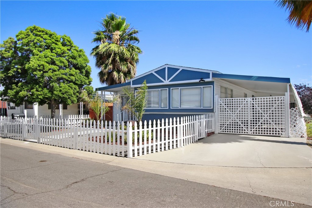 851 San Rafael Drive