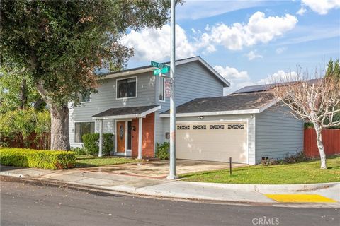 Photo of 801 Weeks St, East Palo Alto, CA 94303 (MLS # PW26000970)