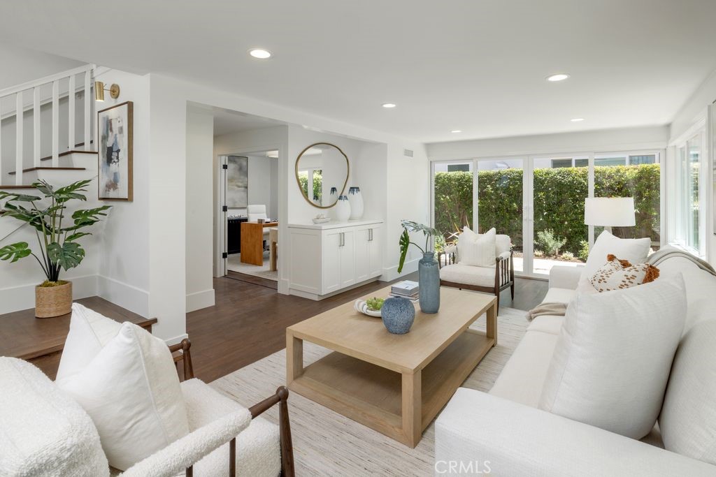 1933 Port Bristol Circle