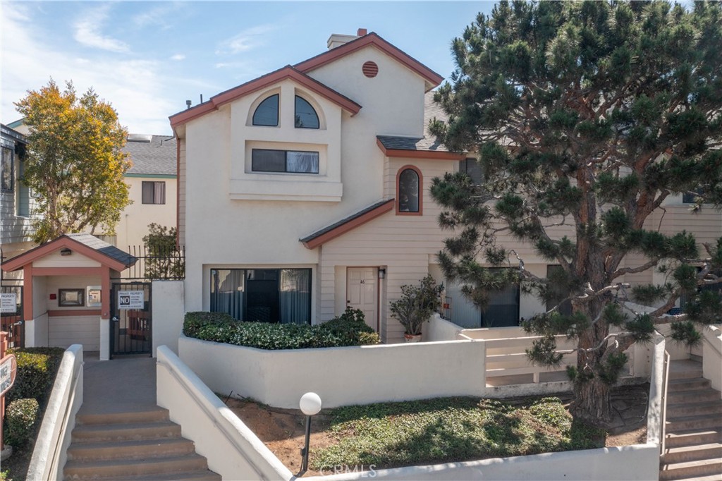 15111 Freeman Ave. 46