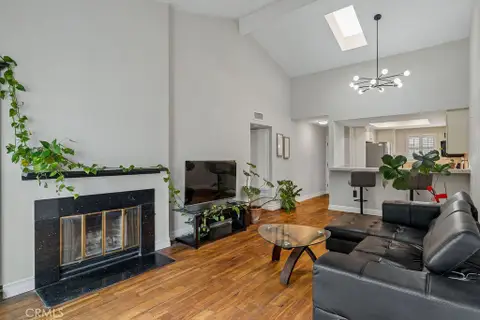 645 Chestnut Avenue Unit 305, Long Beach, CA 90802 - MLS#: PW26125653
