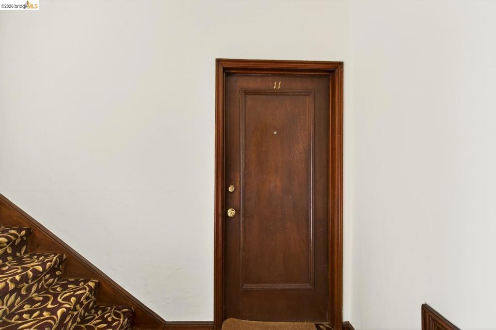 848 Stannage AVE 11