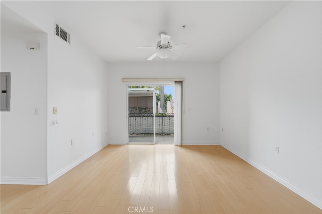 17888 Alburtis Avenue B112