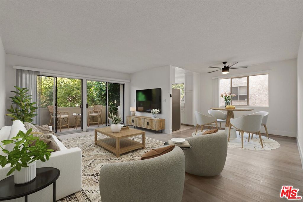 Photo of 1101 Lincoln Boulevard #5, Santa Monica, CA 90403 (MLS # 26638989)