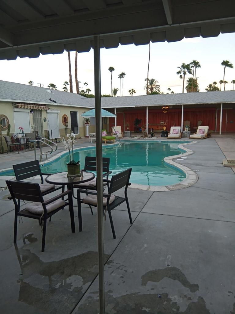 El Mirador - Residential Lease