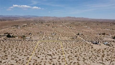 Photo of 1153 Belfield Boulevard, Landers, CA 92285 (MLS # JT25159999) Photo of 1153 Belfield Boulevard, Landers, CA 92285 (MLS # JT25159999)