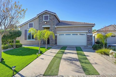 26549 Roseate cir Menifee CA 92584