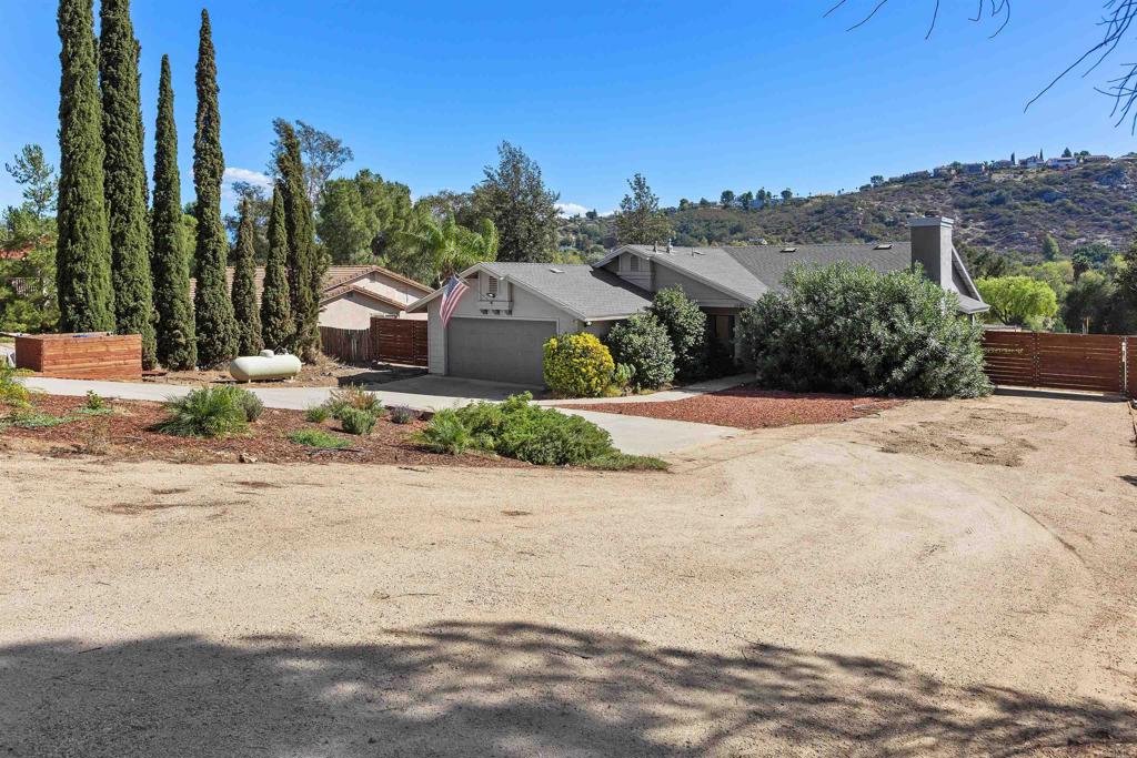 23419 Glenn Ellen Way