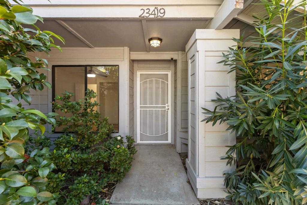 23419 Glenn Ellen Way