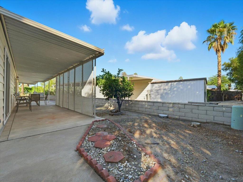 Palm Desert Greens - Manufactured In Park