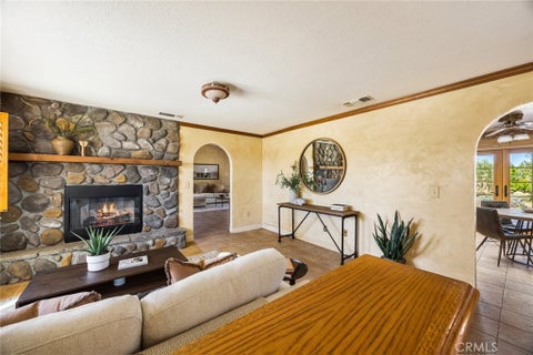 Photo of 5955 Whispering Oaks Way, Paso Robles, CA 93446 (MLS # NS26169928)