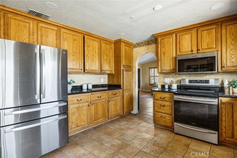 Tiny photo for 5955 Whispering Oaks Way, Paso Robles, CA 93446 (MLS # NS26169928)