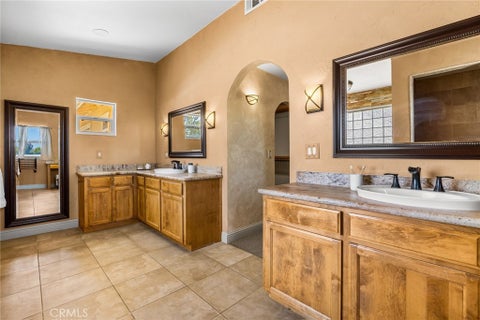 Tiny photo for 5955 Whispering Oaks Way, Paso Robles, CA 93446 (MLS # NS26169928)