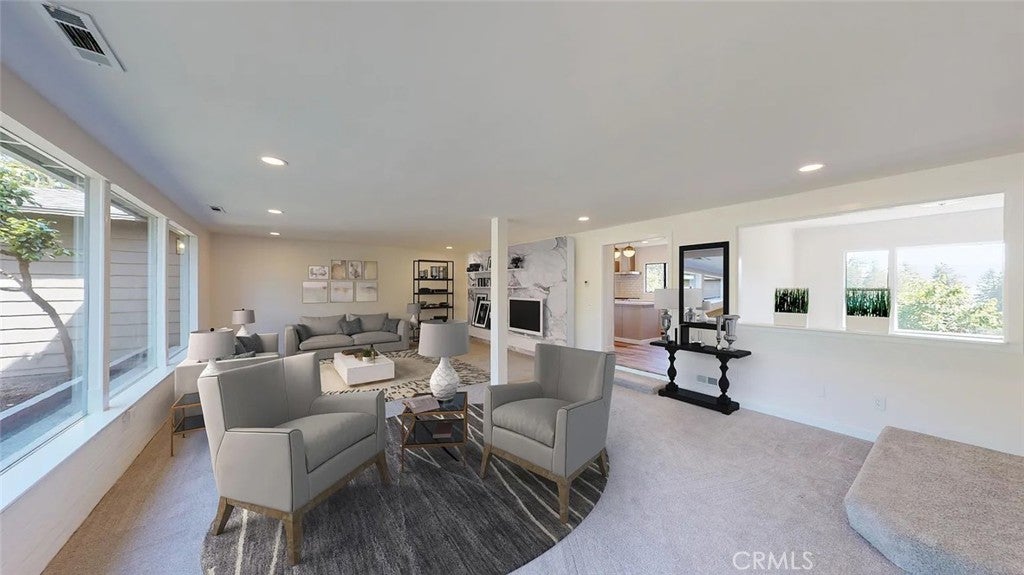 2551 Hillside Drive