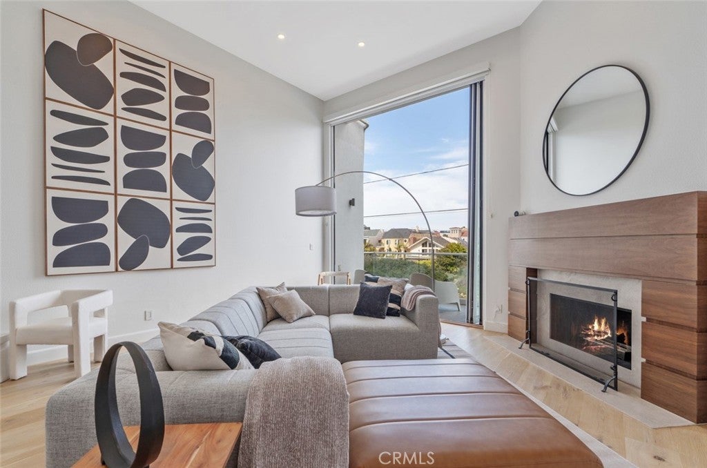 30 Reef St