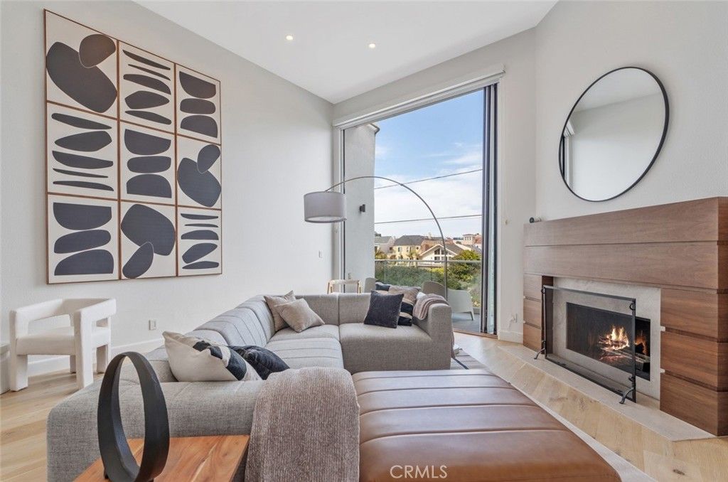 Photo of 30 Reef St #3, Marina Del Rey, CA 90292 (MLS # SB26061960)