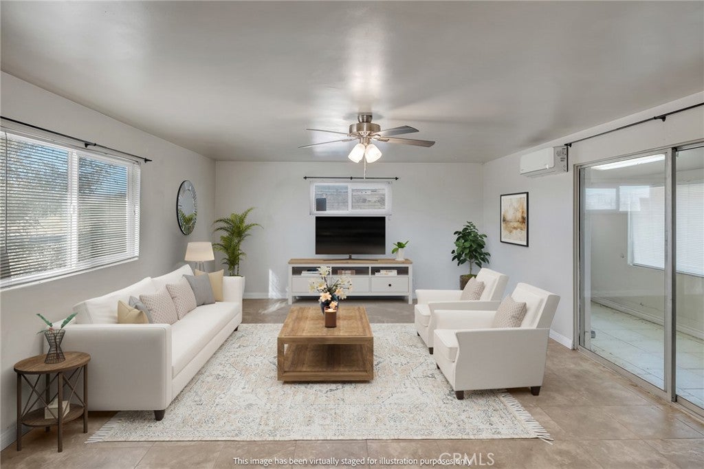 9376 Flora Vista