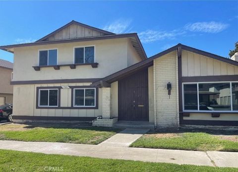Photo of 760 N Adele Street #4, Orange, CA 92867 (MLS # PW26128538)