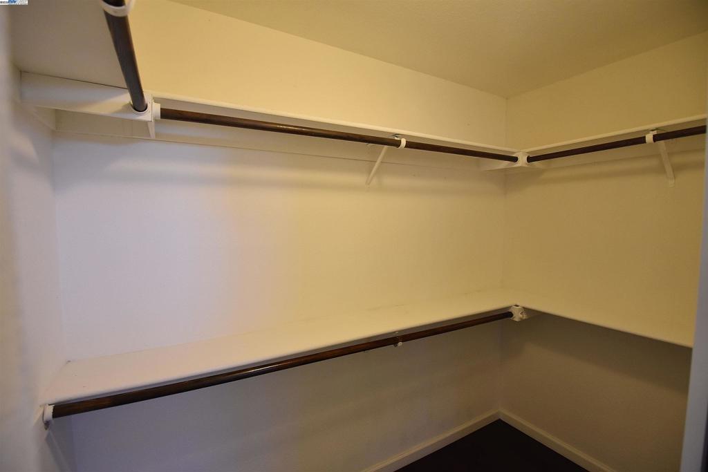 BRIDLE CREEK - Residential