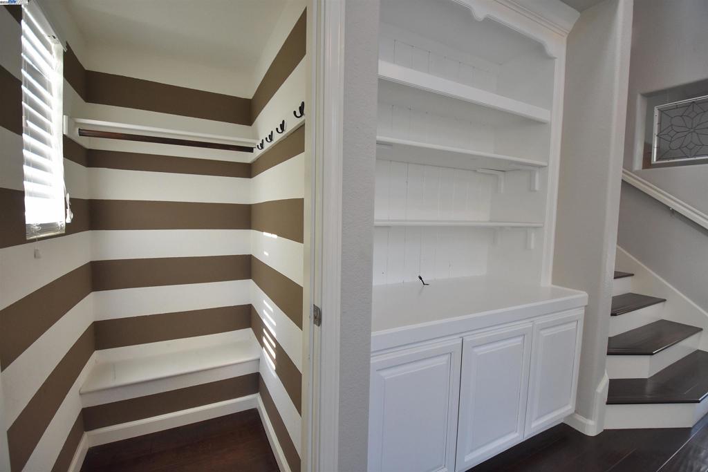 BRIDLE CREEK - Residential