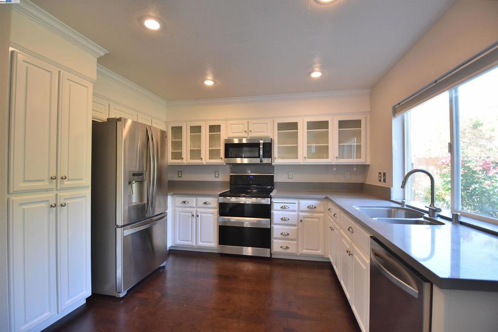 BRIDLE CREEK - Residential