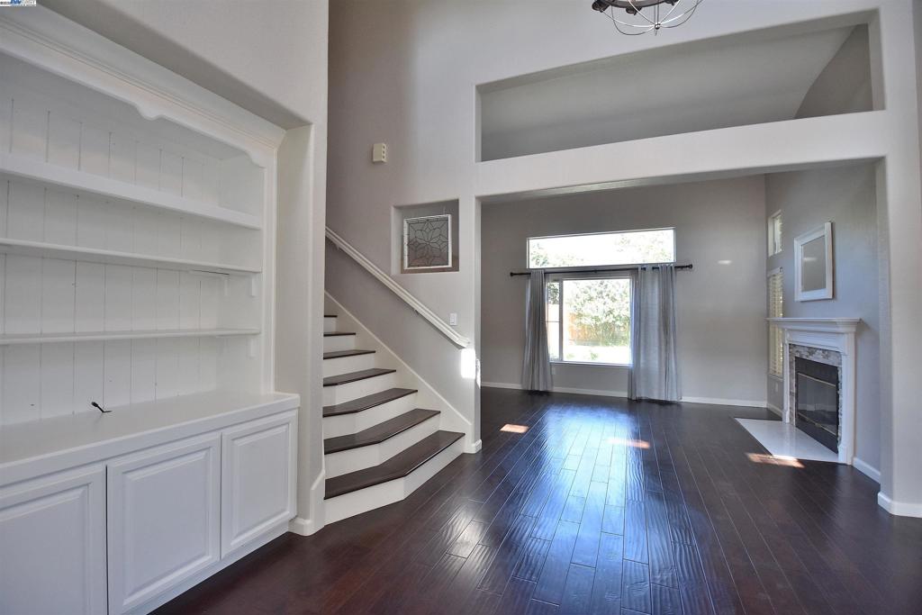 BRIDLE CREEK - Residential