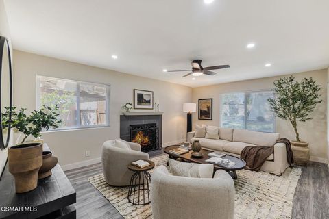 Photo of 1137 Bright Glen Circle, Westlake Village, CA 91361 (MLS # 226001551)