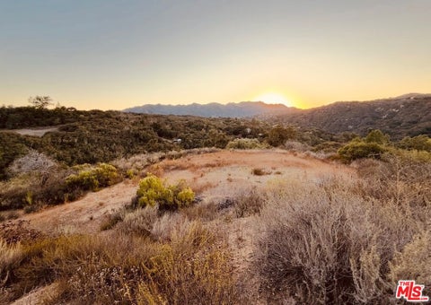 Photo of 0 Hillside Drive, Topanga, CA 90290 (MLS # 26999911)