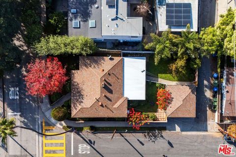 Photo of 727 Coeur D Alene Avenue, Venice, CA 90291 (MLS # 26642615)