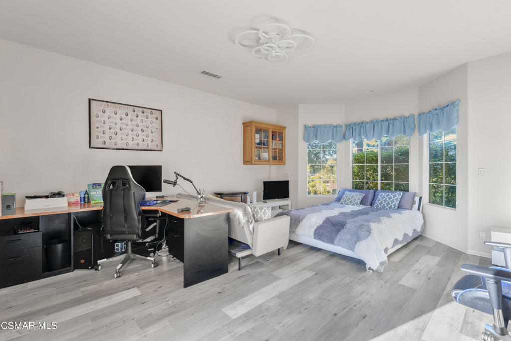 Orchard Downs-330 - 1003112 - Residential