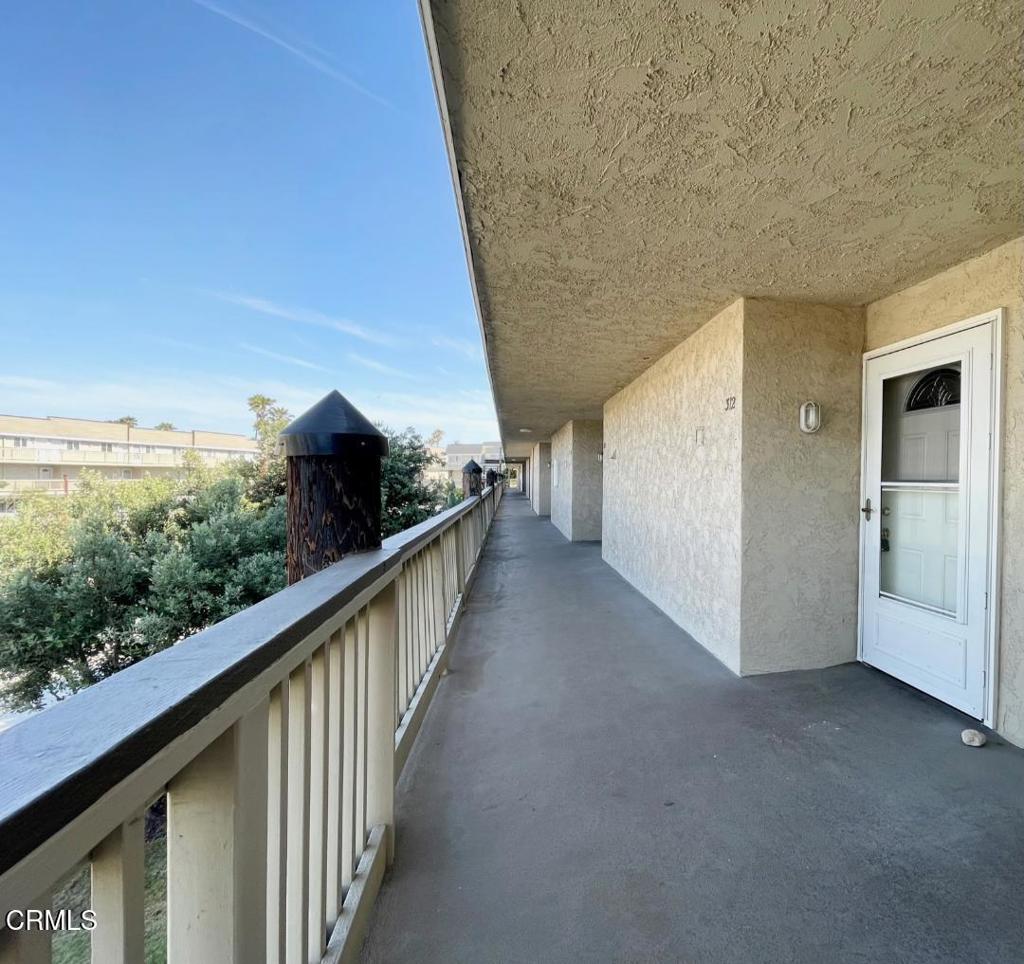 312 E Surfside Drive