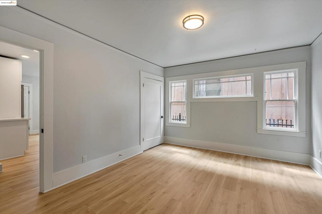 Properties 4 863 40th St.