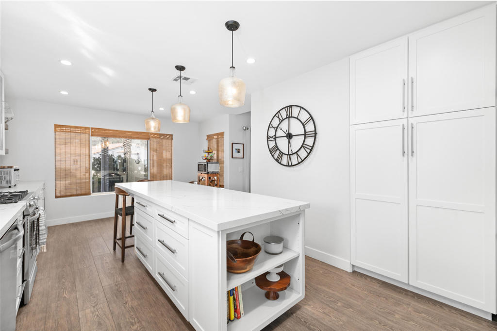 Laguna De La Paz - Residential