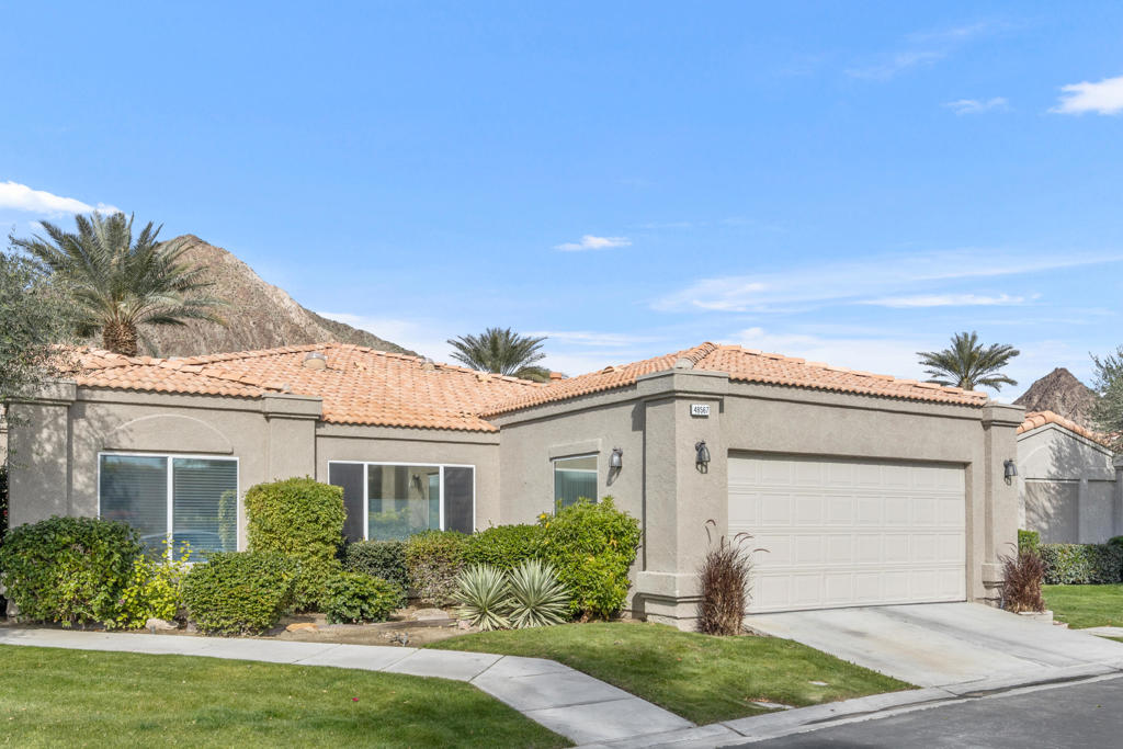 Laguna De La Paz - Residential