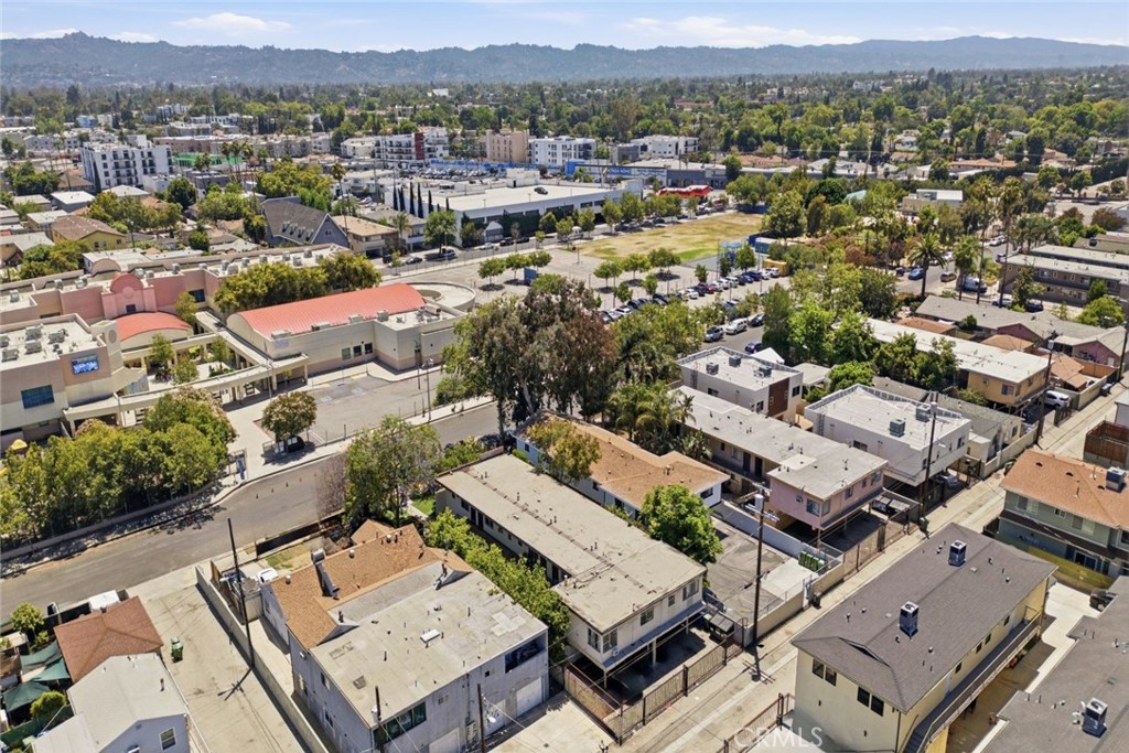11421 Tiara Street