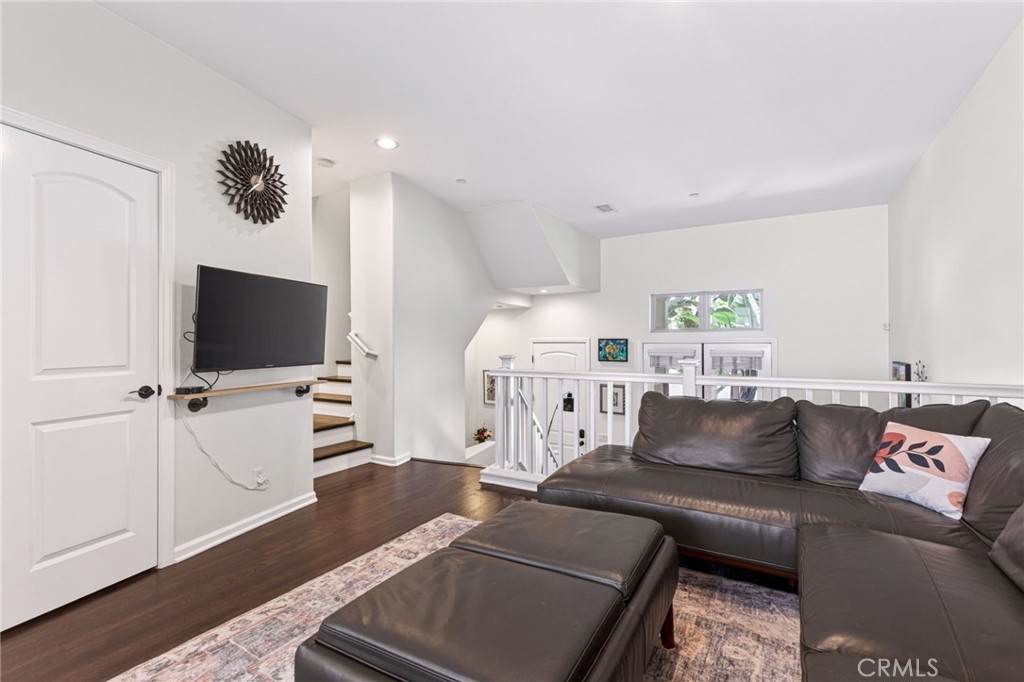 1750 Grand Avenue 6