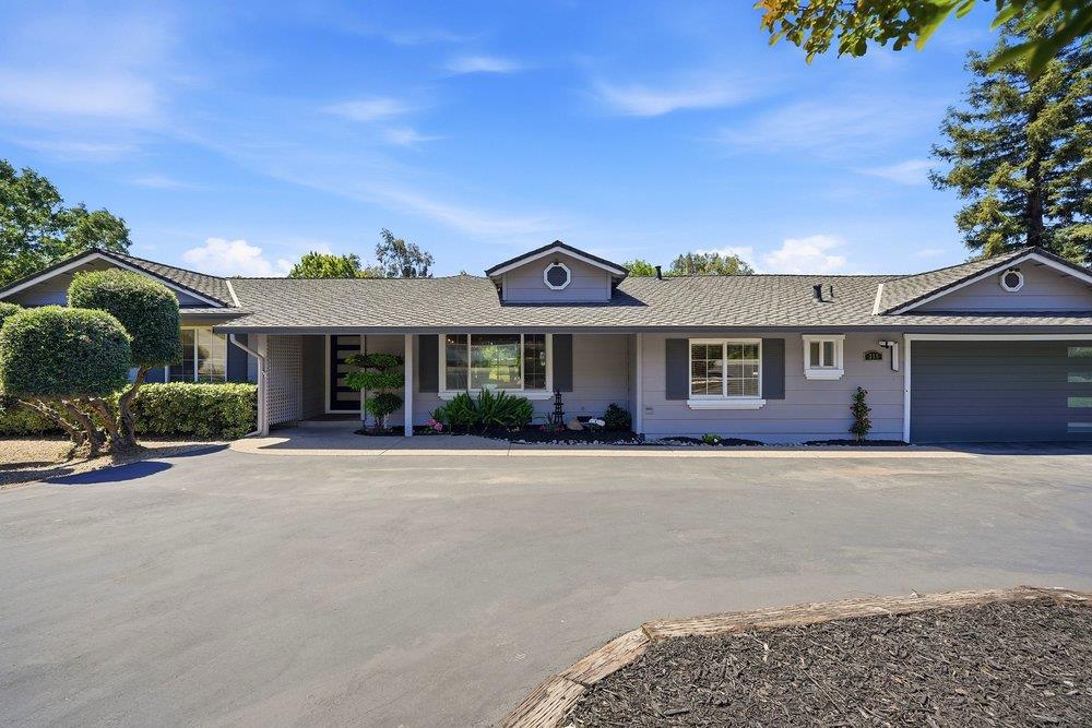 315 Clarke Lane