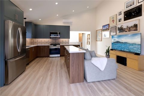 1651 Park B Long Beach CA 90815