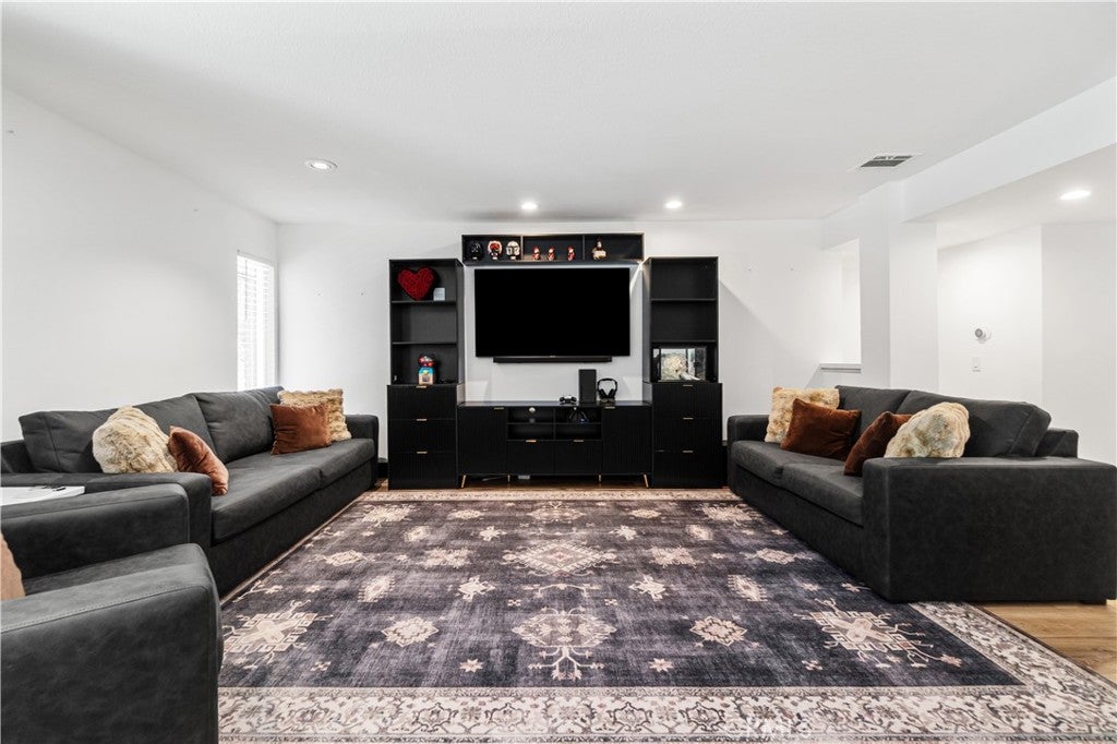 2752 Pine Creek Cir.